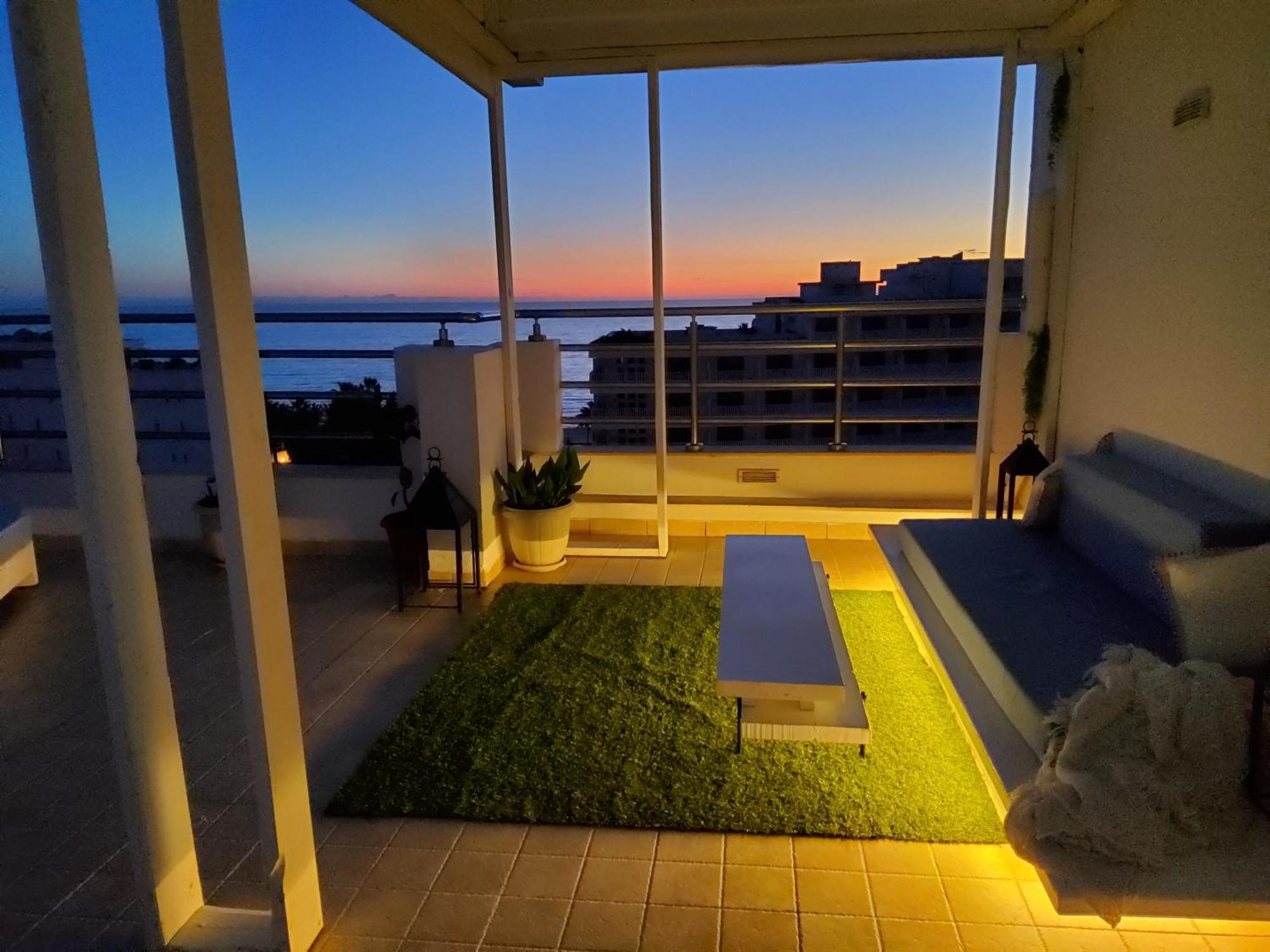 Seven Sky Penthouse Apartment Сус Екстериор снимка