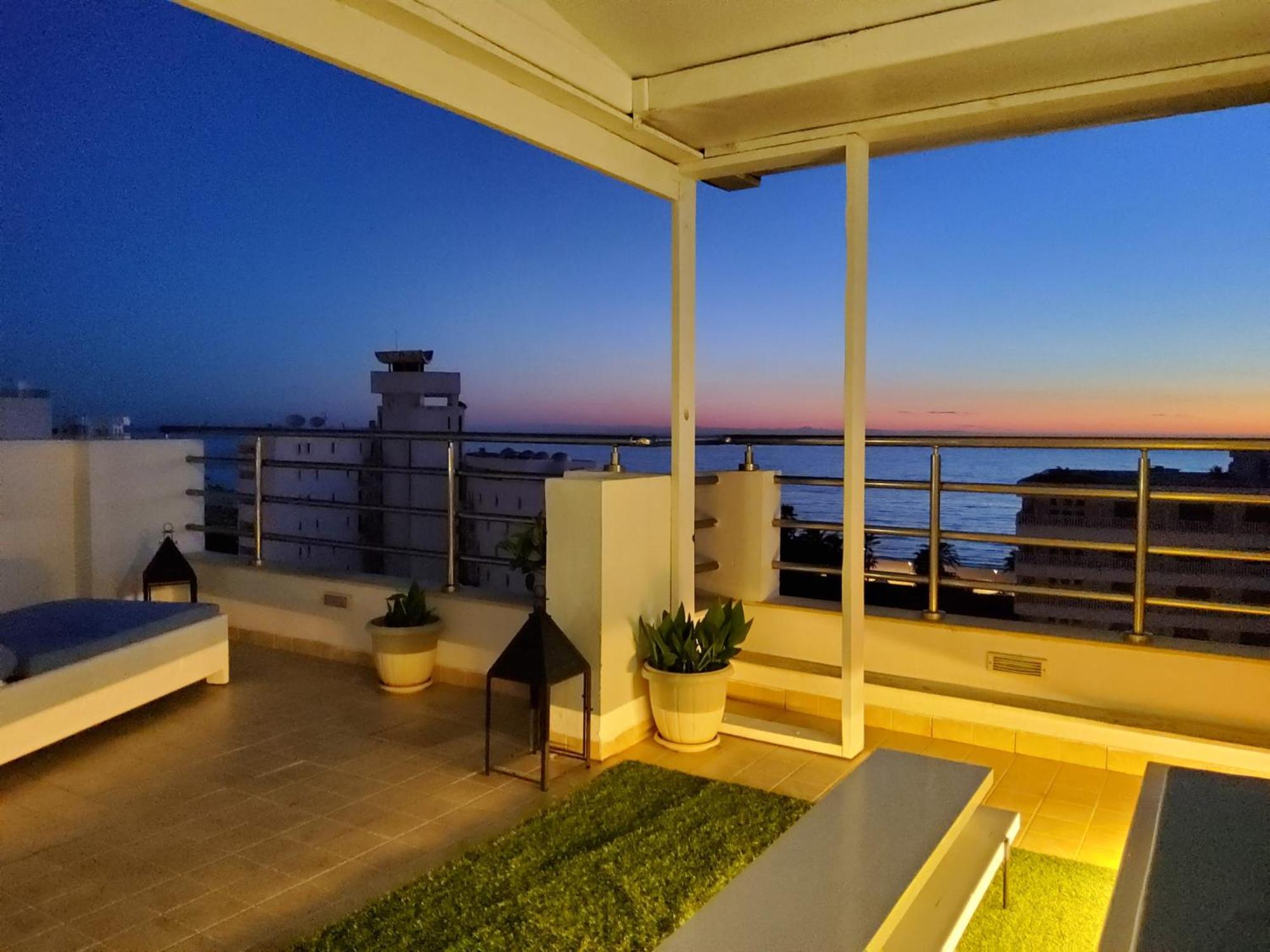 Seven Sky Penthouse Apartment Сус Екстериор снимка